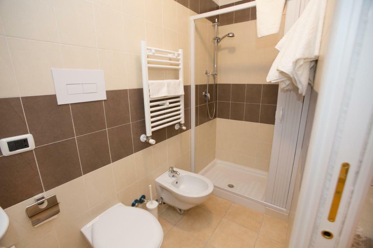 Antica Dimora B&B Canosa Canosa di Puglia Buitenkant foto